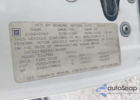 1995 Chevrolet Silverado z USA, uszkodzony, nr VIN 1GCED142452136335